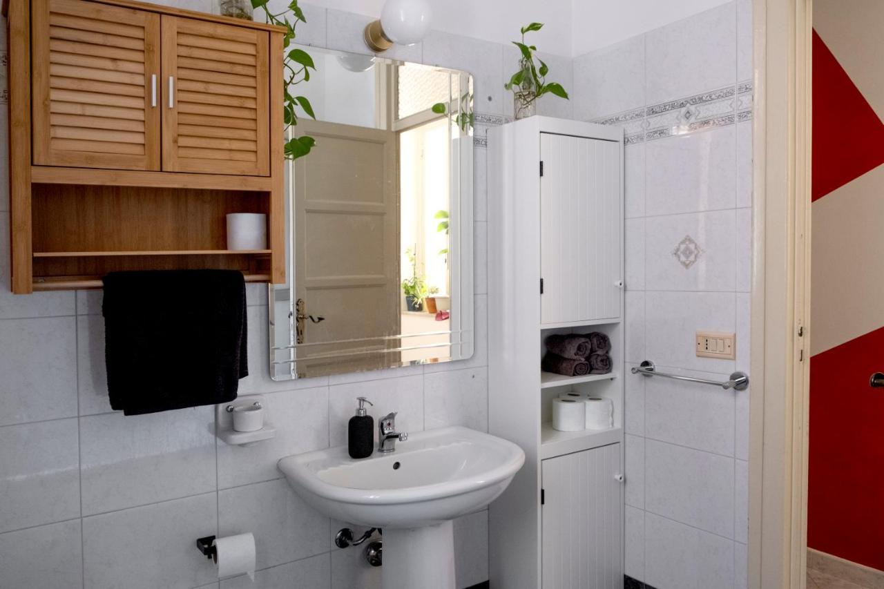 13 Open House Bed and Breakfast Παλέρμο Εξωτερικό φωτογραφία